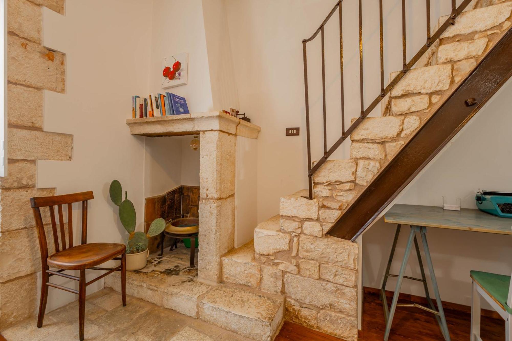 Antiche Mura Apartments "Nel Cuore Della Puglia"Bivani, Cucina, Terrazzo Turi Eksteriør bilde