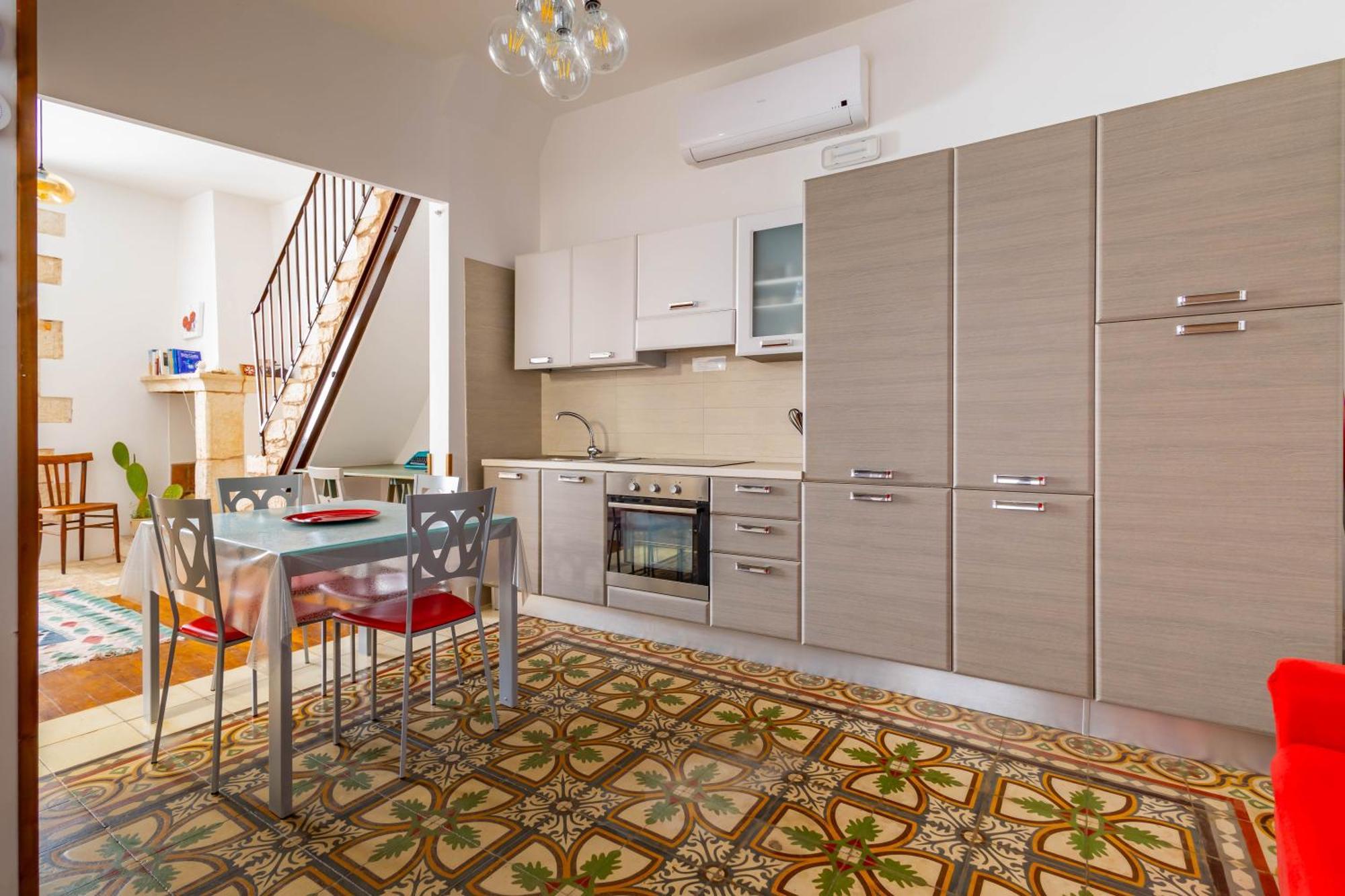 Antiche Mura Apartments "Nel Cuore Della Puglia"Bivani, Cucina, Terrazzo Turi Eksteriør bilde